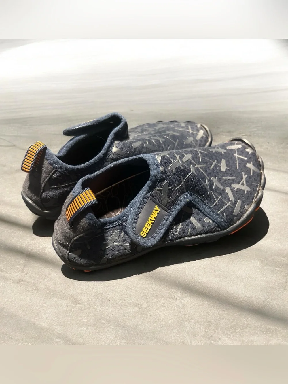 Seekway Toddler Kids Water Shoes Non-Slip Quick-Dry Aqua Socks Size 31